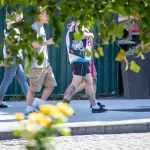 Хендпоук тату на теле пары – девушки и парня - Уличная тату (street tattoo) № 14–210821 5