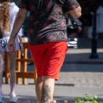 Цветная тату с карпом на правой икре парня - Уличная тату (street tattoo) № 14–210821 3