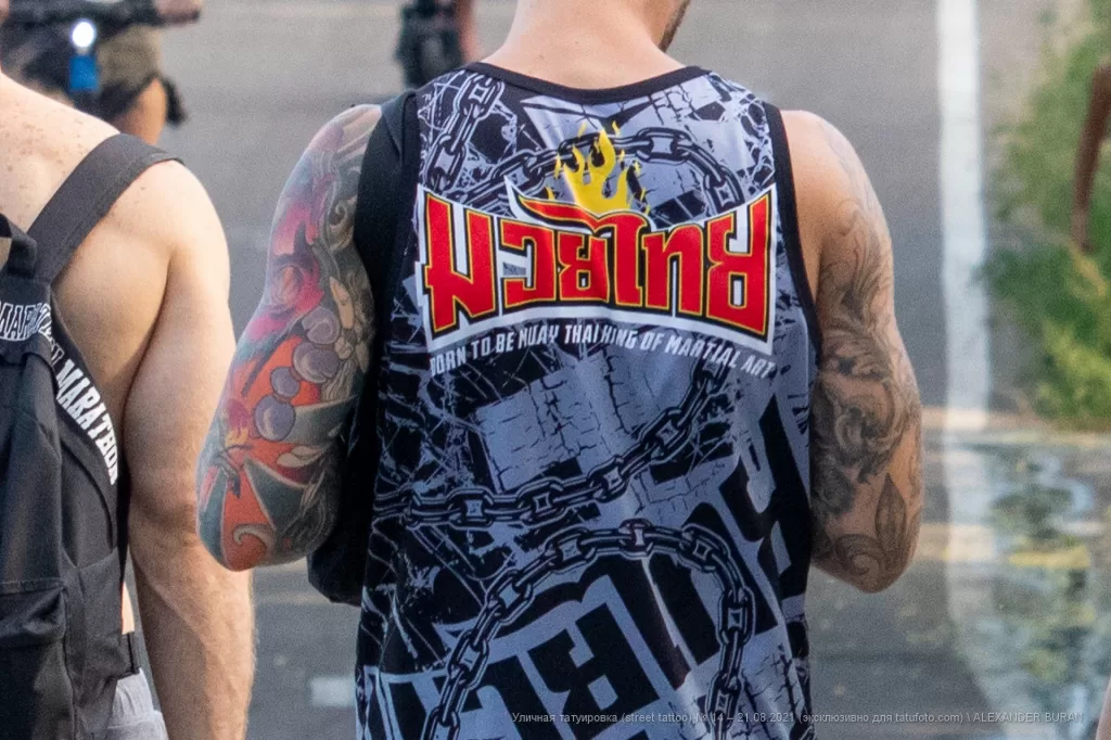 Цветной тату рукав на левой руке парня - Уличная тату (street tattoo) № 14–210821 3