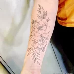 Фото пример рисунка тату цветок пион 16,10,2021 - №0138 - peony tattoo - tatufoto.com