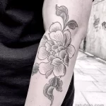 Фото пример рисунка тату цветок пион 16,10,2021 - №0412 - peony tattoo - tatufoto.com