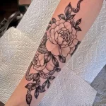 Фото пример рисунка тату цветок пион 16,10,2021 - №0413 - peony tattoo - tatufoto.com