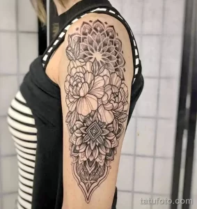 Фото пример рисунка тату цветок пион 16,10,2021 - №0450 - peony tattoo - tatufoto.com