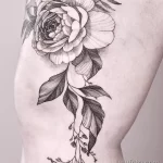 Фото пример рисунка тату цветок пион 16,10,2021 - №0666 - peony tattoo - tatufoto.com