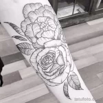Фото пример рисунка тату цветок пион 16,10,2021 - №0751 - peony tattoo - tatufoto.com