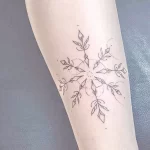 Фото тату снежинка 30,11,2021 - №0003 - snowflake tattoo - tatufoto.com