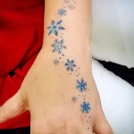 Фото тату снежинка 30,11,2021 - №0060 - snowflake tattoo - tatufoto.com