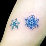 Фото тату снежинка 30,11,2021 - №0106 - snowflake tattoo - tatufoto.com