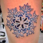 Фото тату снежинка 30,11,2021 - №0118 - snowflake tattoo - tatufoto.com