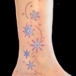 Фото тату снежинка 30,11,2021 - №0135 - snowflake tattoo - tatufoto.com