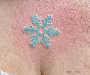 Фото тату снежинка 30,11,2021 - №0144 - snowflake tattoo - tatufoto.com