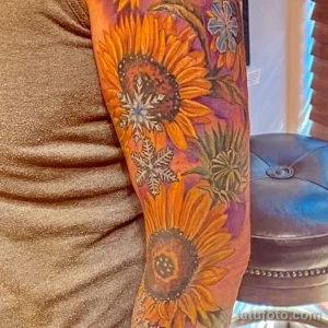 Фото тату снежинка 30,11,2021 - №0148 - snowflake tattoo - tatufoto.com