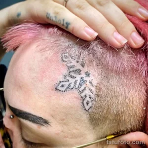 Фото тату снежинка 30,11,2021 - №0149 - snowflake tattoo - tatufoto.com