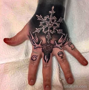 Фото тату снежинка 30,11,2021 - №0150 - snowflake tattoo - tatufoto.com