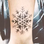 Фото тату снежинка 30,11,2021 - №0166 - snowflake tattoo - tatufoto.com
