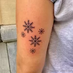 Фото тату снежинка 30,11,2021 - №0180 - snowflake tattoo - tatufoto.com