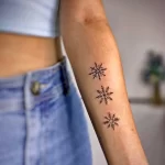 Фото тату снежинка 30,11,2021 - №0196 - snowflake tattoo - tatufoto.com