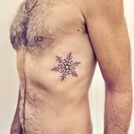 Фото тату снежинка 30,11,2021 - №0198 - snowflake tattoo - tatufoto.com