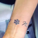 Фото тату снежинка 30,11,2021 - №0201 - snowflake tattoo - tatufoto.com