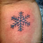 Фото тату снежинка 30,11,2021 - №0221 - snowflake tattoo - tatufoto.com