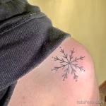 Фото тату снежинка 30,11,2021 - №0238 - snowflake tattoo - tatufoto.com