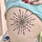 Фото тату снежинка 30,11,2021 - №0239 - snowflake tattoo - tatufoto.com