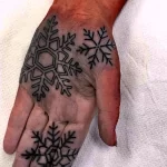 Фото тату снежинка 30,11,2021 - №0273 - snowflake tattoo - tatufoto.com