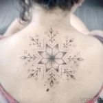 Фото тату снежинка 30,11,2021 - №0333 - snowflake tattoo - tatufoto.com