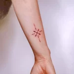 Фото тату снежинка 30,11,2021 - №0365 - snowflake tattoo - tatufoto.com