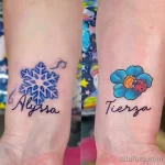 Фото тату снежинка 30,11,2021 - №0372 - snowflake tattoo - tatufoto.com