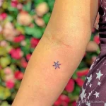 Фото тату снежинка 30,11,2021 - №0466 - snowflake tattoo - tatufoto.com
