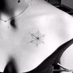 Фото тату снежинка 30,11,2021 - №0506 - snowflake tattoo - tatufoto.com