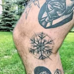 Фото тату снежинка 30,11,2021 - №0507 - snowflake tattoo - tatufoto.com