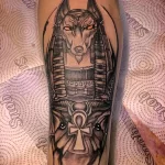 Пример рисунка тату с Богом Анубисом 30.12.2021 №0582 - tattoo anubis - tatufoto.com