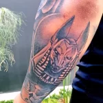 Пример рисунка тату с Богом Анубисом 30.12.2021 №1126 - tattoo anubis - tatufoto.com