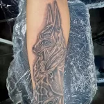 Пример рисунка тату с Богом Анубисом 30.12.2021 №1127 - tattoo anubis - tatufoto.com