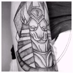 Пример рисунка тату с Богом Анубисом 30.12.2021 №1489 - tattoo anubis - tatufoto.com