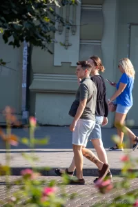 Фото тату на икре: минималистичный геометрический узор в черном цвете. Идеи для небольших татуировок и минимализма.
