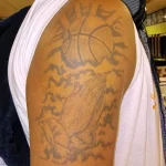 Фото баскетбольного рисунка тату 20.12.2021 №1553 - basketball tattoo - tatufoto.com