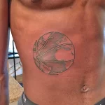 Фото баскетбольного рисунка тату 20.12.2021 №1879 - basketball tattoo - tatufoto.com