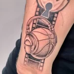 Фото баскетбольного рисунка тату 20.12.2021 №1883 - basketball tattoo - tatufoto.com