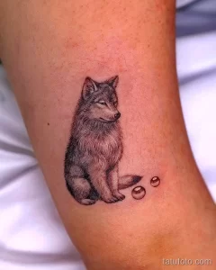 Фото пример рисунка тату с волком 16.12.2021 №0221 - Wolf tattoo - tatufoto.com