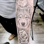 Фото пример рисунка тату с волком 16.12.2021 №0224 - Wolf tattoo - tatufoto.com