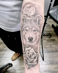 Фото пример рисунка тату с волком 16.12.2021 №0224 - Wolf tattoo - tatufoto.com