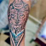 Фото пример рисунка тату с волком 16.12.2021 №0365 - Wolf tattoo - tatufoto.com