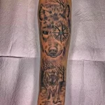Фото пример рисунка тату с волком 16.12.2021 №0381 - Wolf tattoo - tatufoto.com
