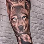 Фото пример рисунка тату с волком 16.12.2021 №0550 - Wolf tattoo - tatufoto.com