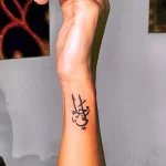 Фото рисунка арабской тату 18.12.2021 №0180 - tattoo in arabic - tatufoto.com