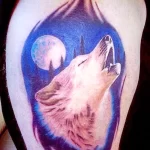 Фото рисунка тату волк белый 16.12.2021 №0033 - Wolf tattoo - tatufoto.com