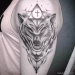 Фото рисунка тату волк мужская 16.12.2021 №0001 - Wolf tattoo - tatufoto.com